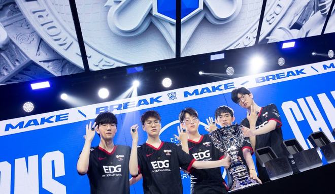 人飞镖锦标 人飞镖锦标