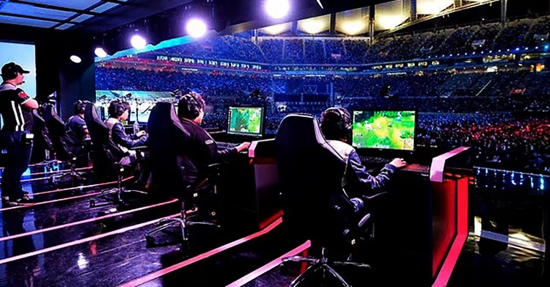 家队与意甲 家队与意甲